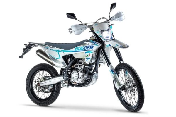 Bogger AR125